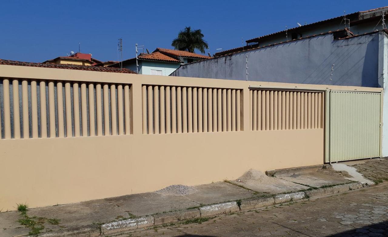 Confortavel Casa Com Piscina E Churrasqueira A 100M Da Praia Карагуататуба Экстерьер фото